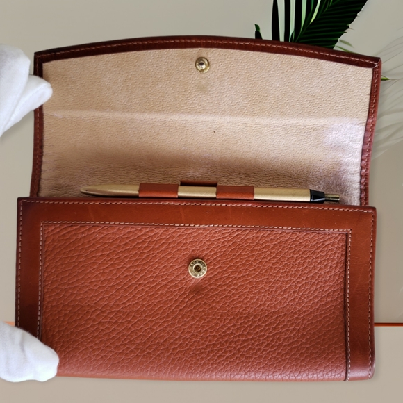 💯 Vintage Dooney & Bourke Trifold Wallet - Picture 4 of 10